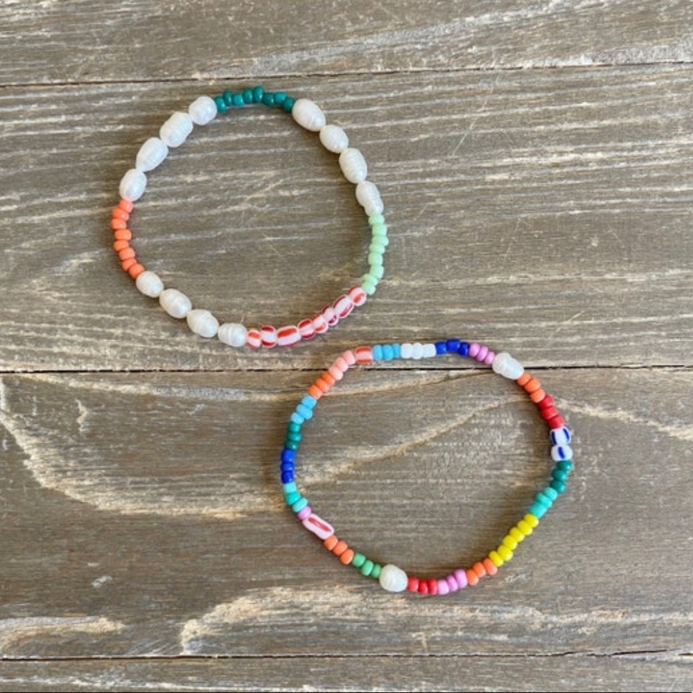Set of two bracelets